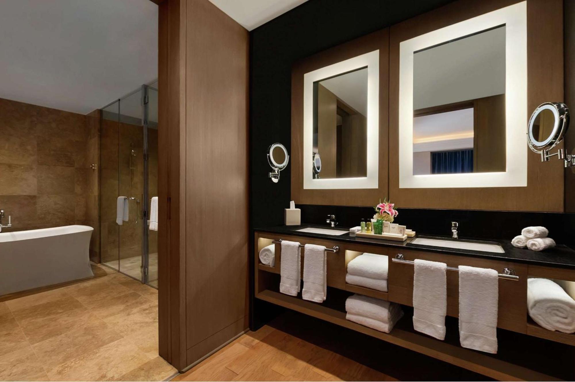 Hilton Miraflores Hotel
